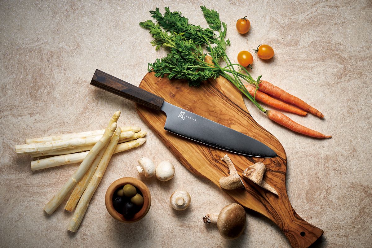 Kokkekniv 20CM Yaxell Hana